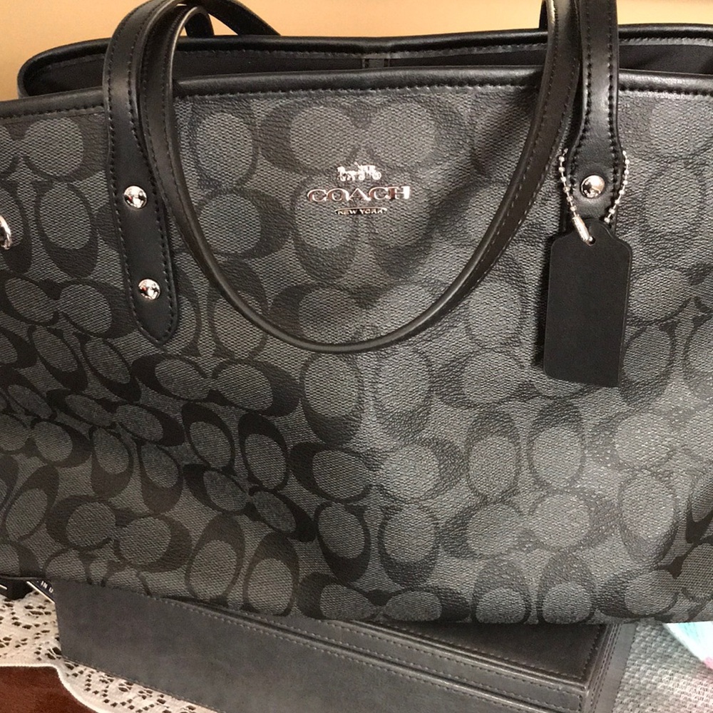 Coach Carry all